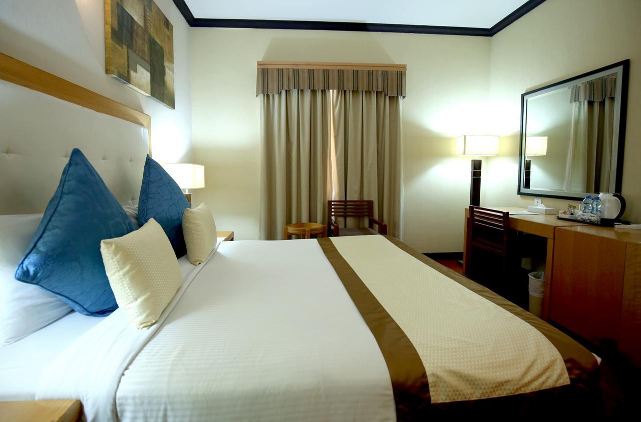 London Crown Hotel Dubai Exterior foto